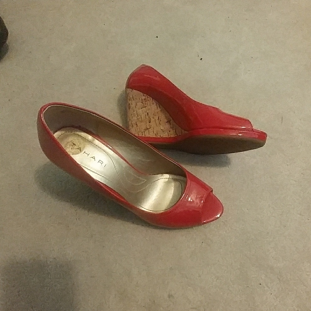 Size 7 Red Cork Heels